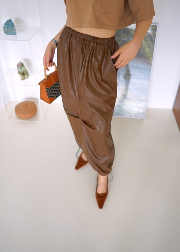 vegan leather balloon long skirt