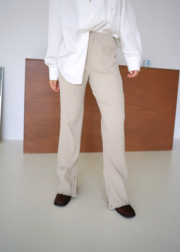 cotton ribbed slim pants