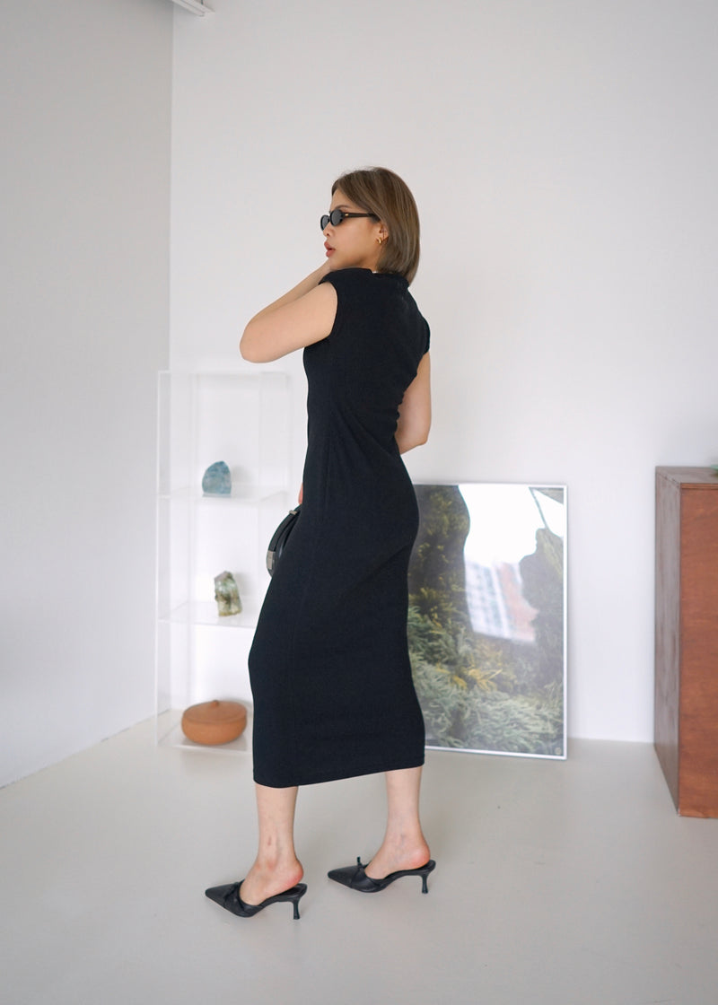 ribbed knit maxi dress