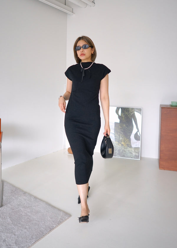 ribbed knit maxi dress