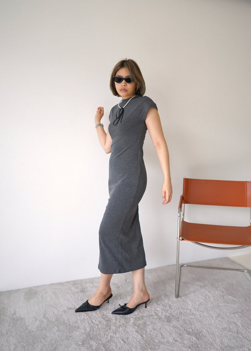 ribbed knit maxi dress