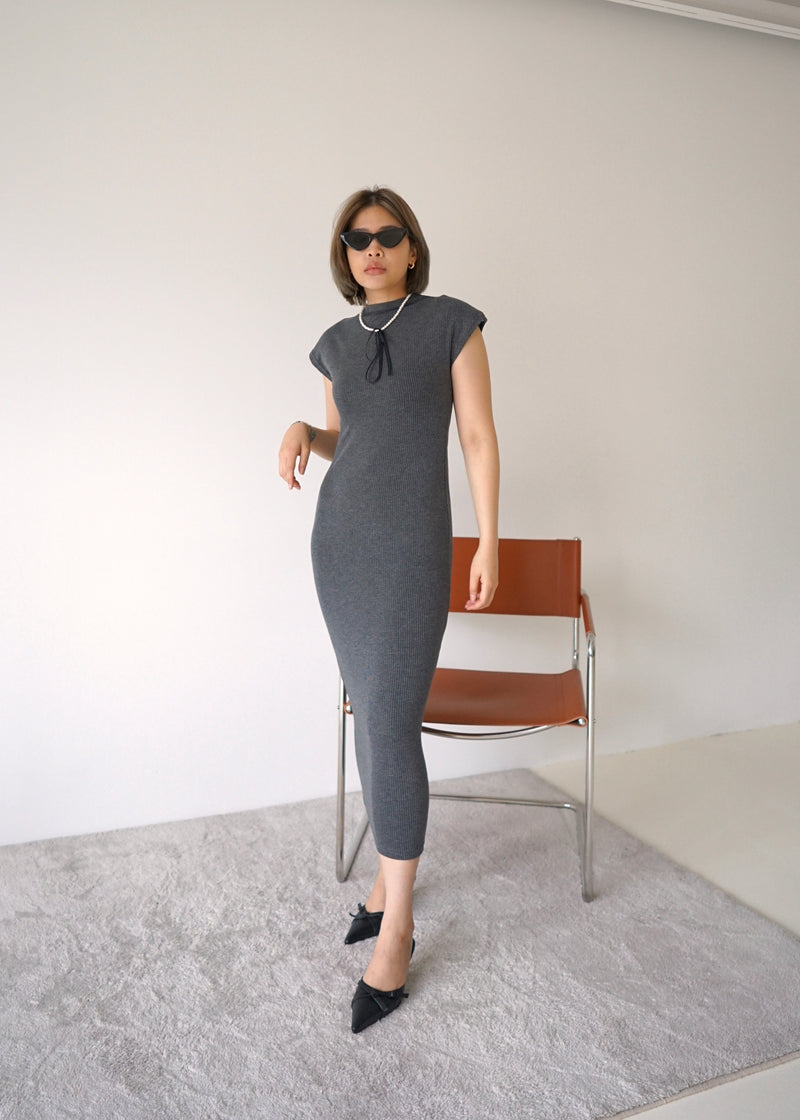 ribbed knit maxi dress