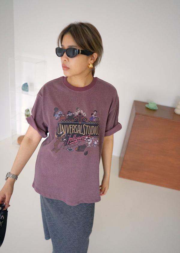 universal oversized tee