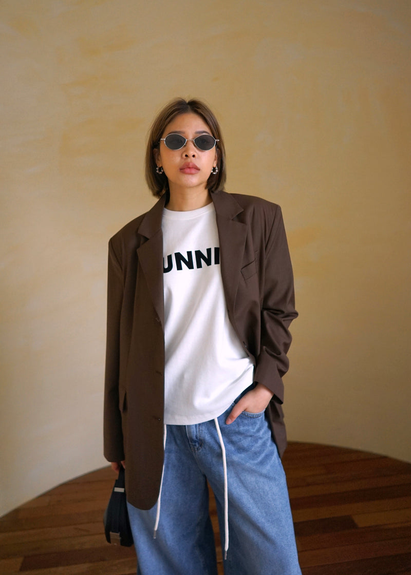 oversized 3-button suit
