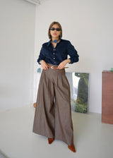 pleated wide leg trousers