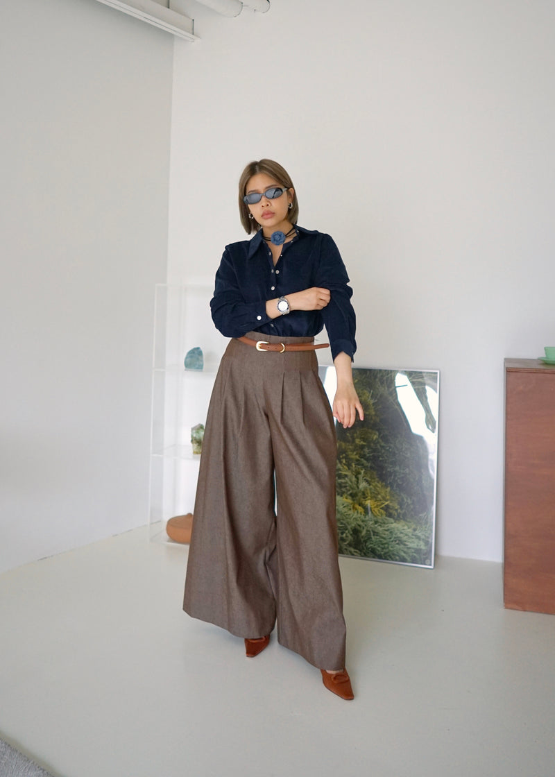 pleated wide leg trousers