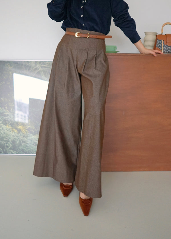 pleated wide leg trousers