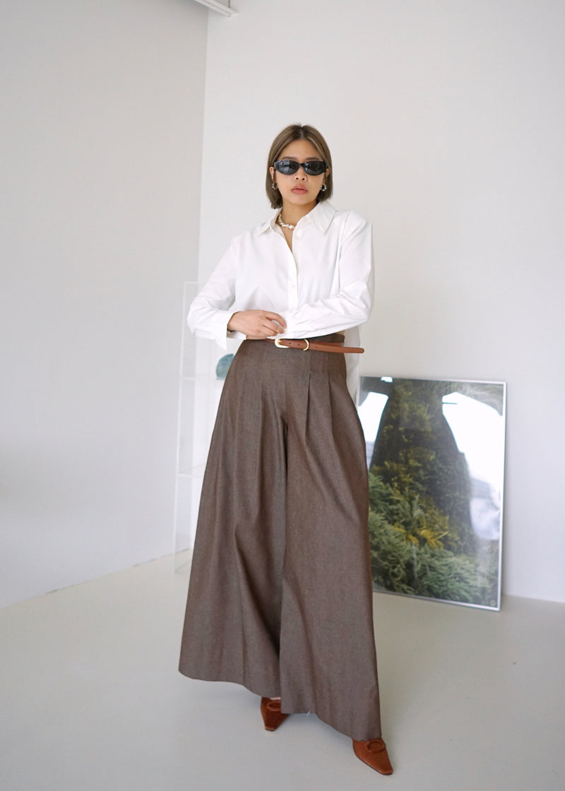 pleated wide leg trousers
