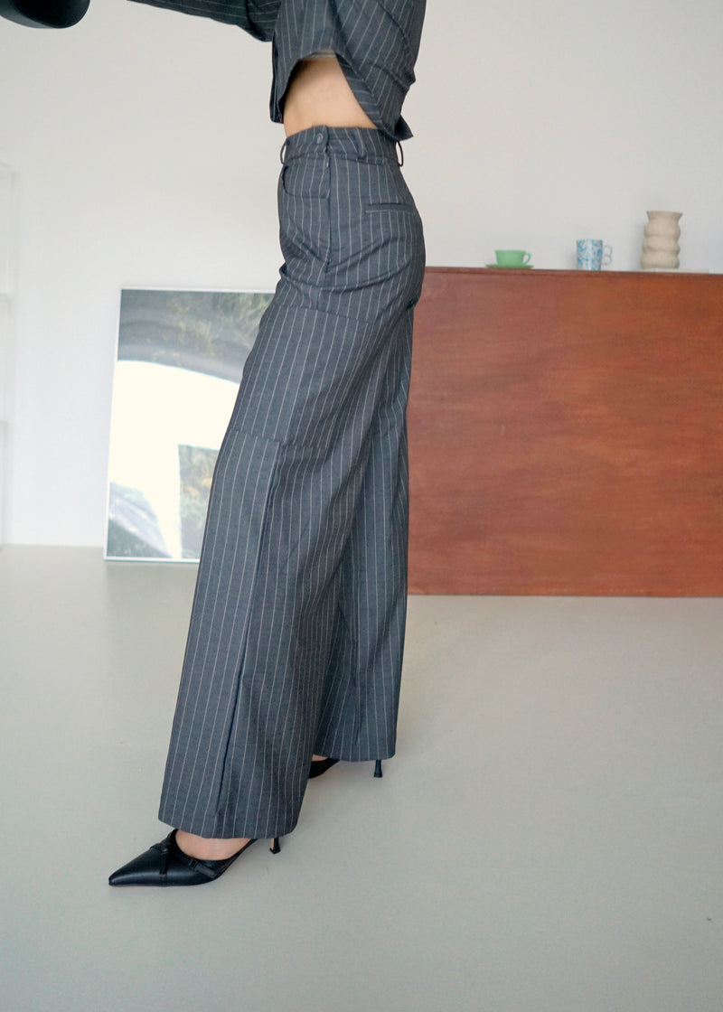 stripe high-rise side pocket trousers