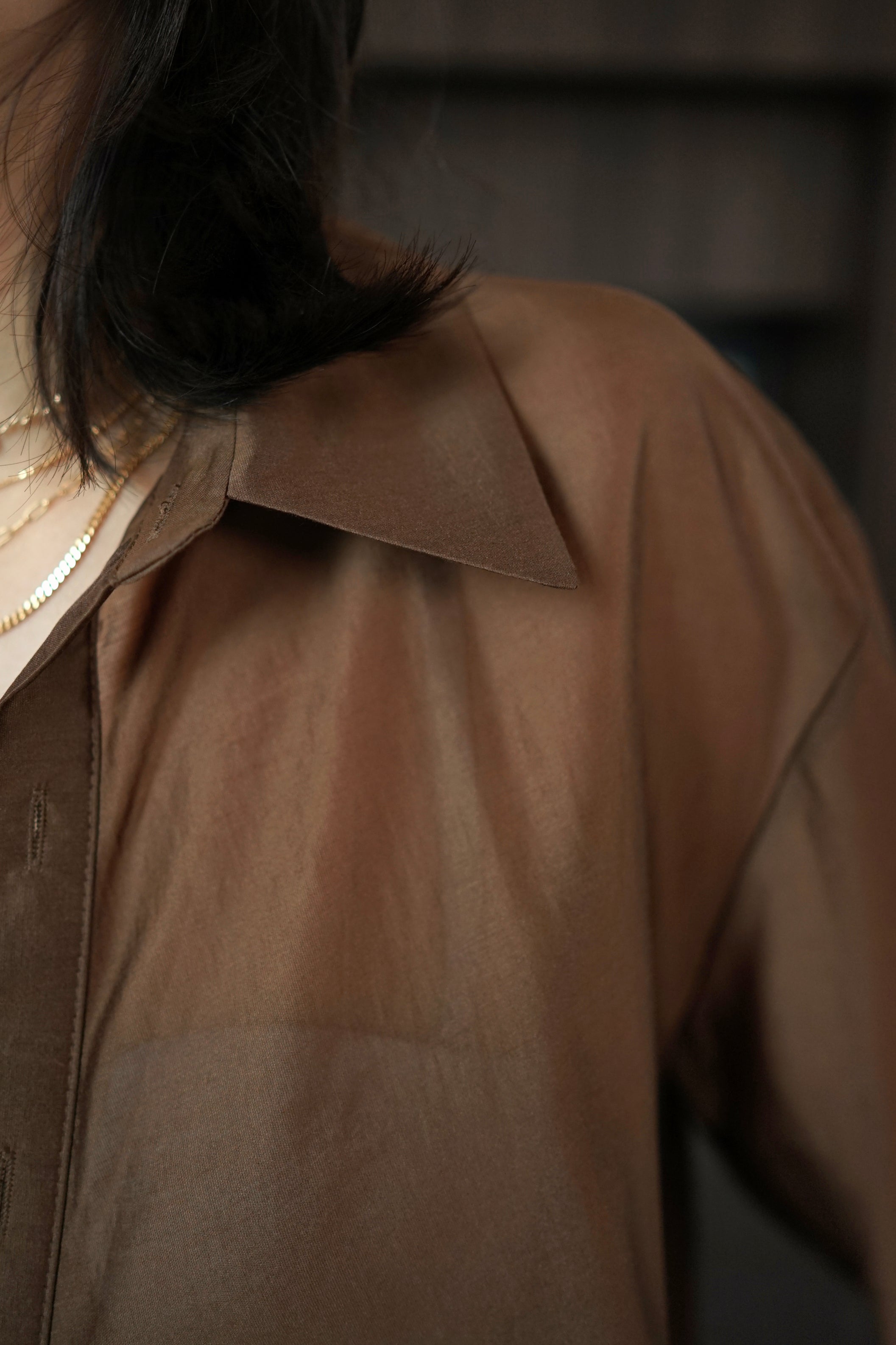 klony sheer unbalance crop shirt